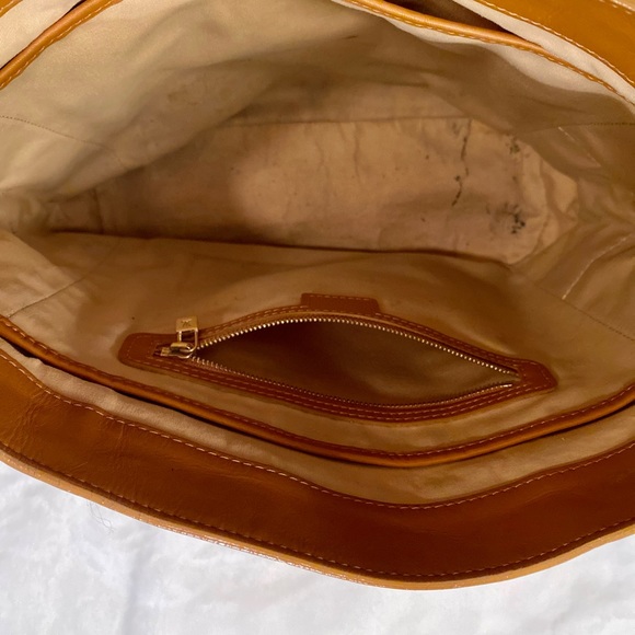 Louis Vuitton Beige Monogram Mini Lin Lucille GM - Picture 13 of 14